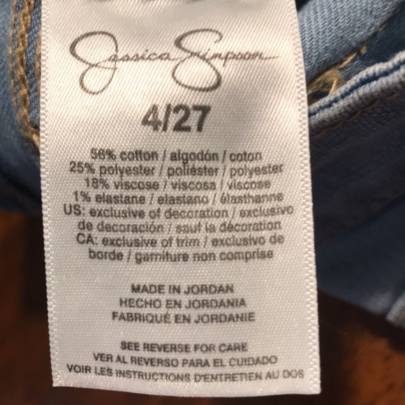 Jessica Simpson Relaxed Skinny Crop Jeans - Picture 9 of 14